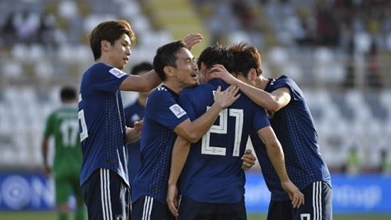 اليابان تفوز بصعوبة على تركمانستان 3-2