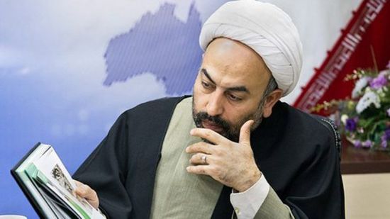 لهذا السبب منعت إيران ظهور رجل الدين "زائري" على التليفزيون الرسمي