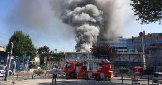  إصابة 19 شخصا بينهم اثنان فى حالة خطيرة جراء حريق بفرنسا