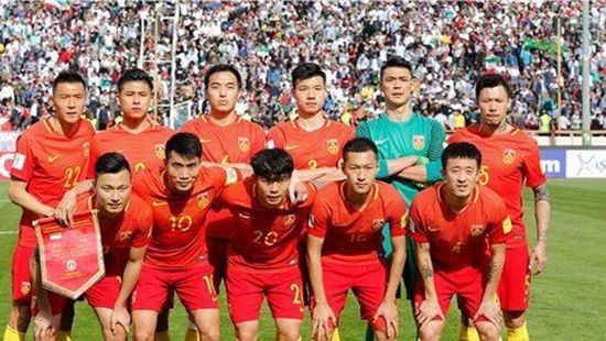 المنتخب الصيني يتأهل إلى دور الـ16 بعد فوزه على الفلبين 3-0