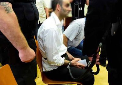 بعد قضاء مدة عقوبيته.. المجر تطرد مهاجر سوري