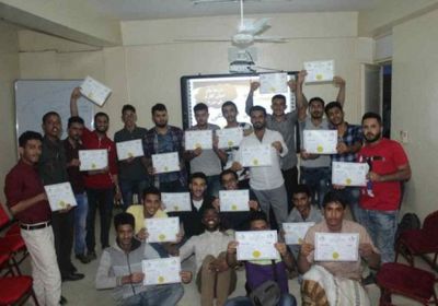 تزويد طلاب يافع بأدبيات العمل التطوعي