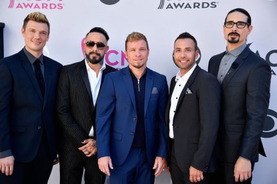 كليب No Place لفريق Backstreet Boys يقترب من 5 مليون مشاهدة