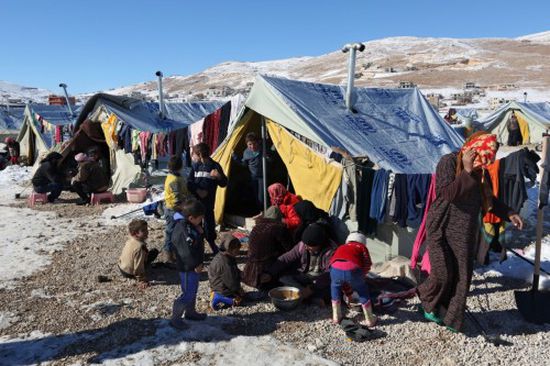 شاهد.. معاناة لاجئي سوريا في لبنان بسبب الطقس