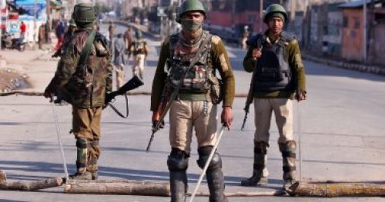مقتل مسلحين في مواجهات عنيفة مع الشرطة الهندية بكشمير 