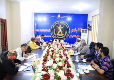 تفاصيل لقاء بن بريك بتكتل نشطاء أبناء عدن