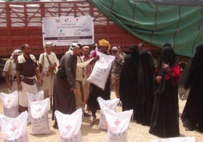 توزيع الدفعة الثالثة من المعونة الصينية لنازحي المحويت بمأرب 