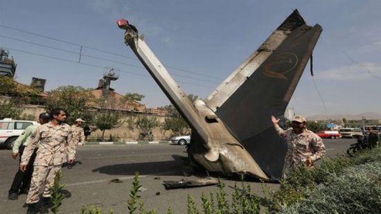 تحطم طائرة شحن إيرانية ومقتل جميع طاقمها (صور)