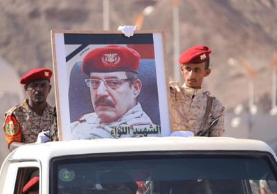 الربيزي: اللواء طماح عاش كبيرًا وشامخًا بنضاله