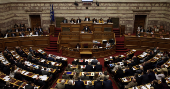 البرلمان اليوناني يناقش سحب الثقة من من الحكومة