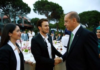 تفاصيل حرب أردوغان الرخيصة على نجوم الفن بتركيا "تقرير"