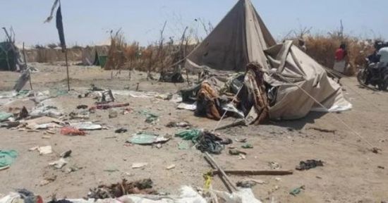 قصف حوثي لمخيم النازحين وإصابة 4 أطفال واختطاف عشرات الآباء في الحديدة 