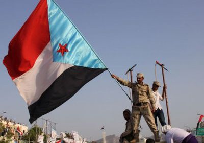 في إطار توحيد الحوار الجنوبي.. المجلس الانتقالي يفتح ذراعيه للحراك "تفاصيل"