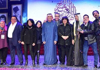 الطوق والأسورة يحصد جائزة أفضل عرض بمهرجان المسرح العربي
