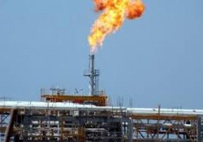 الإثنين المقبل.. عمال مصافي عدن يدخلون في إضراب مفتوح