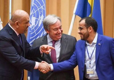 " الخليج " الإماراتية توضح دليل اقتناع الأمم المتحدة بمراوغات الحوثي