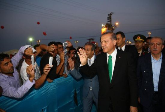 "أردوغان" يخطط لاستغلال اللاجئين السوريين في انتخابات البلدية (تفاصيل)