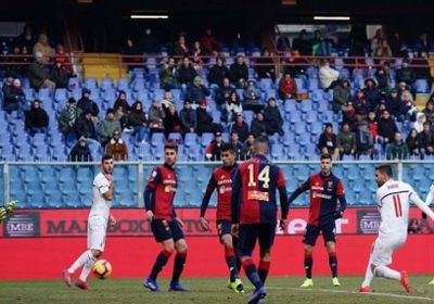 ميلان يفوز على جنوى 2-0 في الدوري الإيطالي