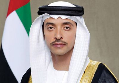 الشيخ هزاع يهنئ المنتخب والجمهور بفوز الإمارات
