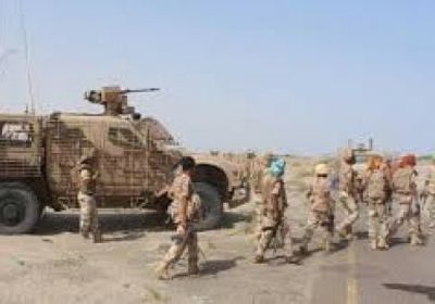 الجيش يسيطر على سلسلة جبال رشاحة بصعدة