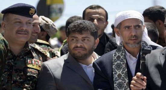 إعلامي يكشف تفاصيل جديدة حول إصابة محمد علي الحوثي
