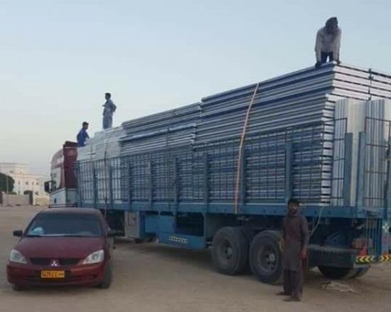 16 حاوية صينية لدعم المتضررين من إعصار لبان بالمهرة