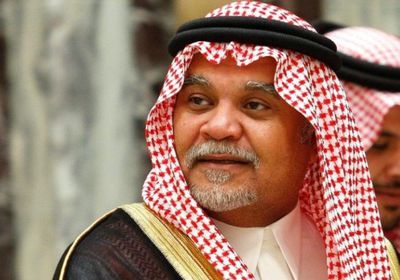"بندر بن سلطان": قطر تعاني من انفصام سياسي