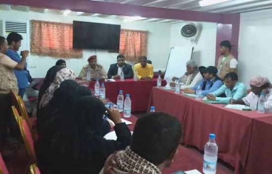 ورشة عمل سياسية بحضور قيادات بارزة في أبين