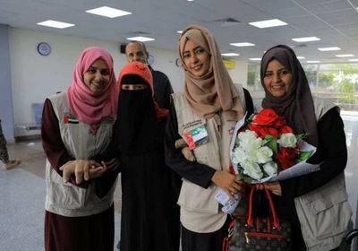 عودة فاطمة الحوشبي إلى عدن بعد رحلة علاج ناجحة في الهند