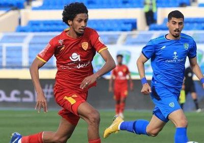 الفتح يفوز على القادسية 2-0 في الدوري السعودي 