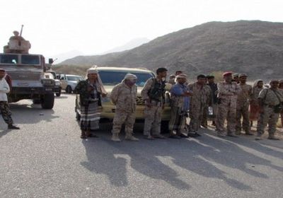 مسلحون قبليون يهاجمون مقرًا للسلطة المحلية في الشيخ عثمان