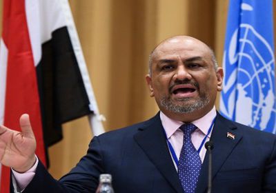 اليماني يبحث مع ممثل "الصحة العالمية" ترتيبات إطلاق الجسر الجوي