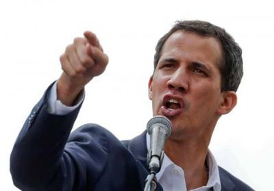 "غوايدو" يكشف عن لقاءات سرية بين المعارضة والجيش في فنزويلا