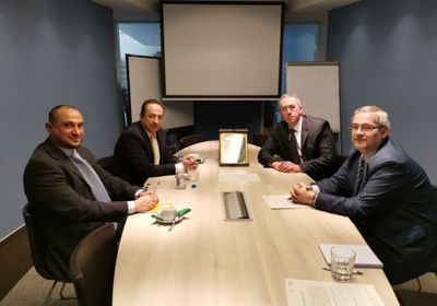 دحان يناقش استعدادات مؤسسة المنح المجرية لاستقبال الطلبة اليمنيين