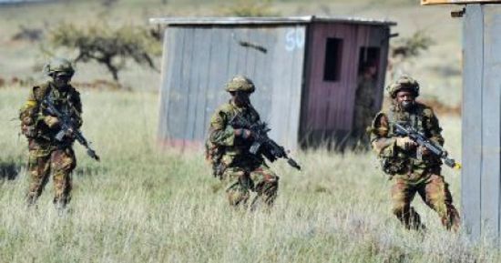 كينيا تكثف التواجد الأمني على حدود الصومال لوقف عبور المتطرفين 