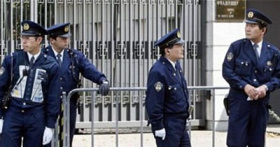 الثلوج تتسبب في إغلاق أجزاء من المطار الرئيسى بطوكيو