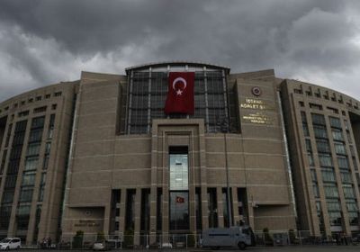 محكمة تركية تقضي بسجن كرديتين 14 عاماً بدعوى الإرهاب