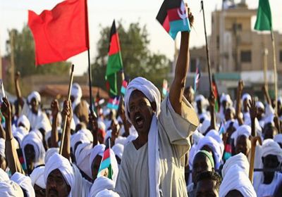 هكذا وصف رئيس الحكومة السوداني مطالب المتظاهرين بـ"المشروعة"