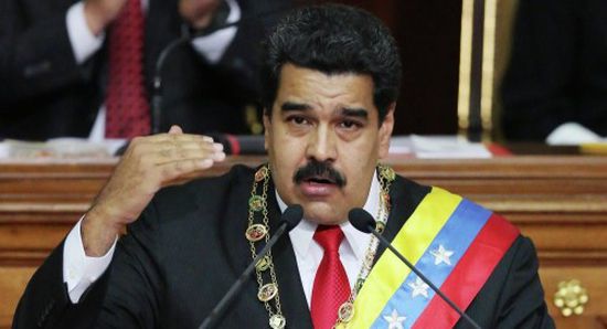 بانتخابات برلمانية مبكرة.. "مادورو" يحاول إرضاء الشعب الفنزويلي