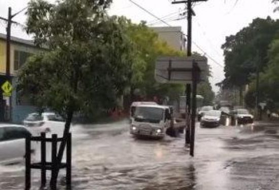 فيضانات غير مسبوقة باستراليا تحتجز المواطنين في منازلهم