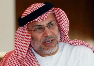 قرقاش يشيد بمراسم زيارة البابا فرنسيس التاريخية