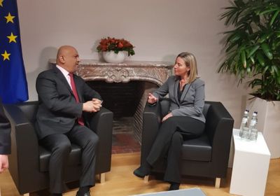 وزير الخارجية يلتقي الممثلة العليا للشؤون الأمنية والخارجية بالاتحاد الأوروبي