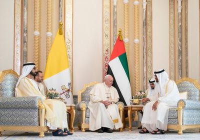 بن زايد يعرب عن سعادته بلقاء البابا فرنسيس