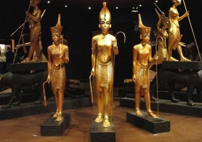 مصر تحبط تهريب 26 قطعة أثرية إلى تركيا