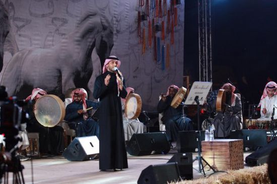 اليمنى فؤاد عبد الواحد يتألق في حفلة المهرجان السعودي للجواد العربي