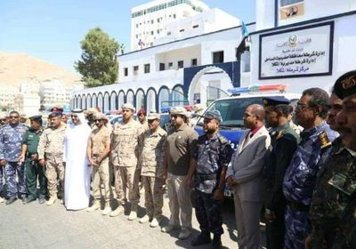 مركز المكلا يستعيد حافلة خاصة بعد يوم من سرقتها