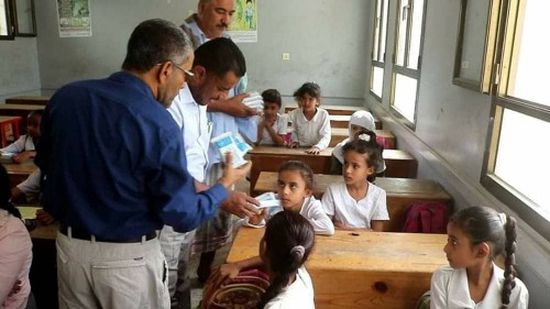 محافظة أبين تدشن مشروع تحفيز الطلاب على التعلم