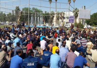 للمطالبة بمستحقاتهم.. احتجاجات عمال مصنع " بروجرد سامان " بإيران