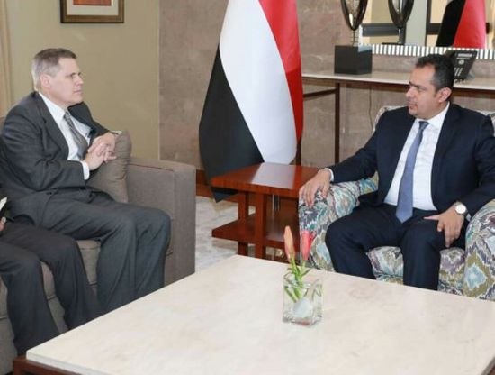 مسؤول أمريكي بارز يؤكد دعم بلاده لإنجاح جهود تخفيف معاناة اليمنيين