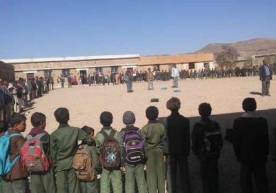 الوقفات الاحتجاجية بالمدارس.. تكتيك المليشيات للتغطية على حوثنة التعليم